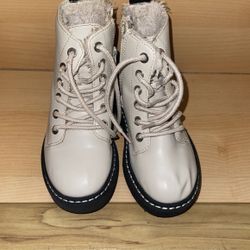 H&M Size 10.5 Boots In Girls