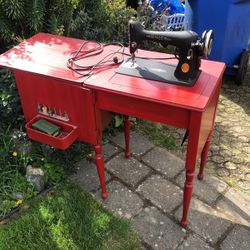 Singer sewing machine