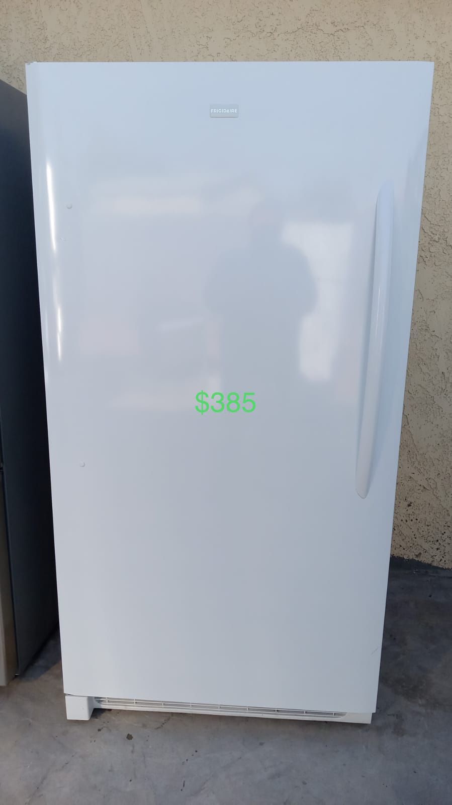 Beautiful Frigidaire Refrigerator.,All Products : American Fashion Style Bags On Sale