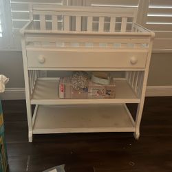 Baby Changing Station 