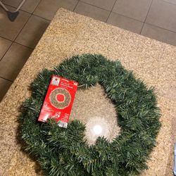 24 in pre-lit noble fir wreath