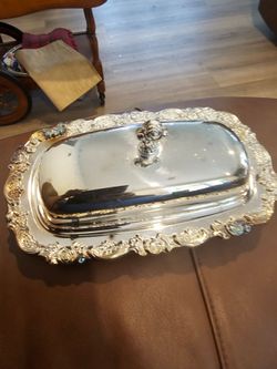 Vintage Oneida Du Maurier Silverplate Covered Butter Dish 8" Glass Insert Box