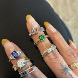 Women’s Rings 