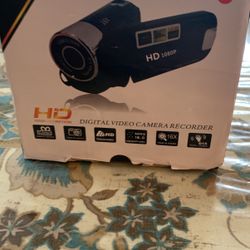 Digital video camera recorder