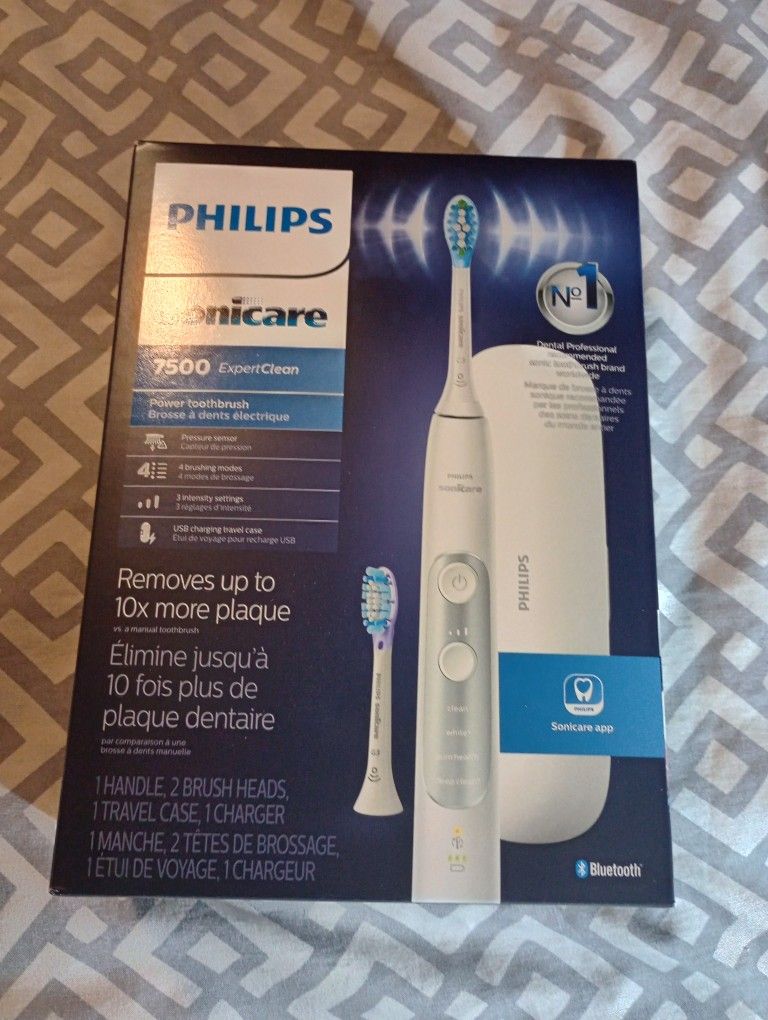 Philips ExpertClean 7500 White Rechargeable Electric Toothbrush 