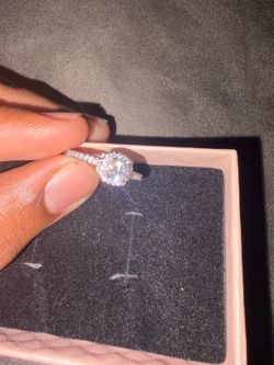 Moissante ring