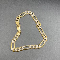 Gold  Plated. Bracelets.  $40.    Gold Plated. Good Quality 