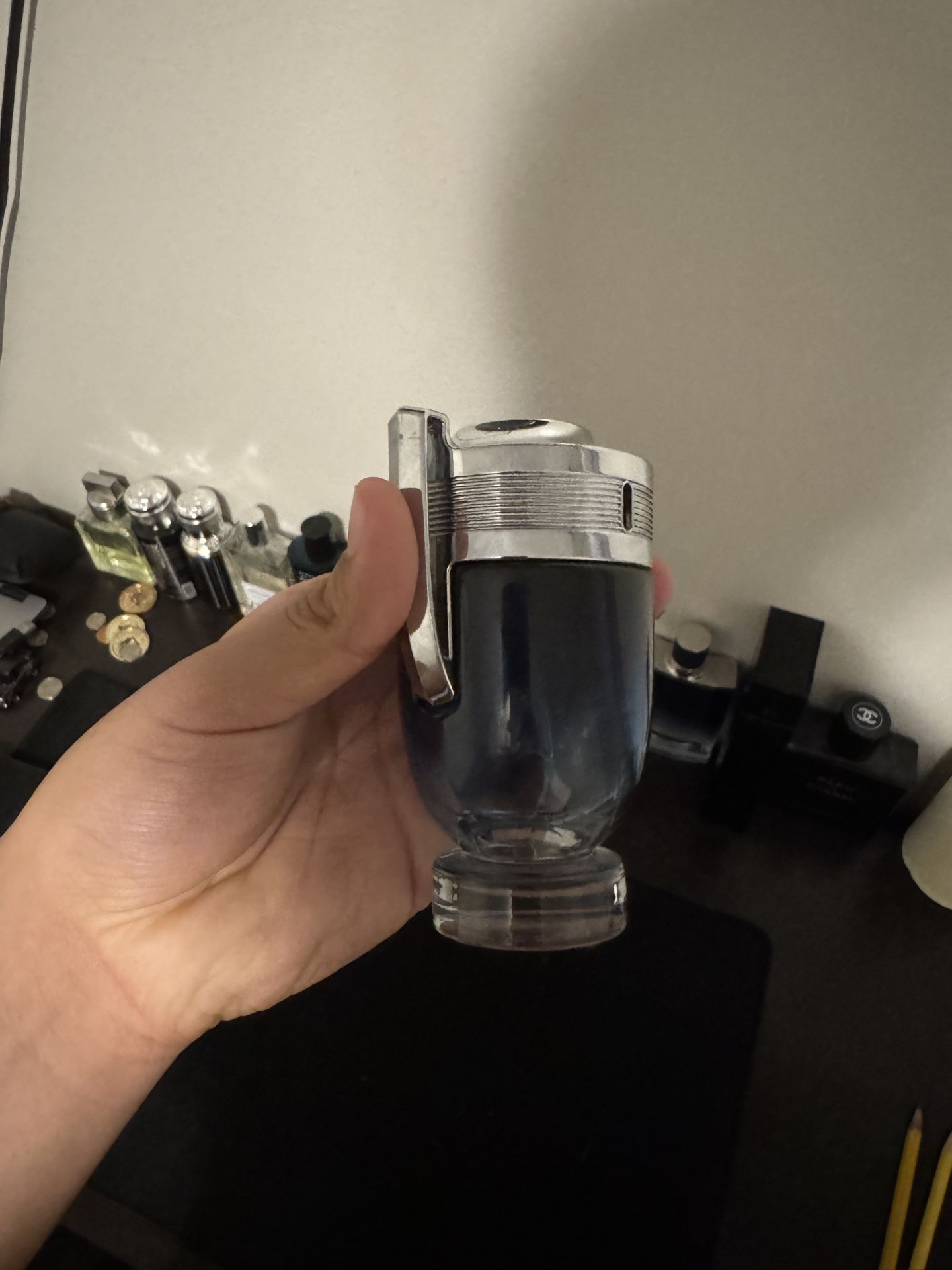 INVICTUS LEGEND COLOGNE BOTTLE