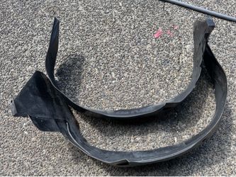 1995 Buick LeSabre Front Inner Fender Liners – Pair