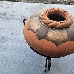 Terracotta/copper Plant Pot
