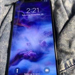 I Phone X $500