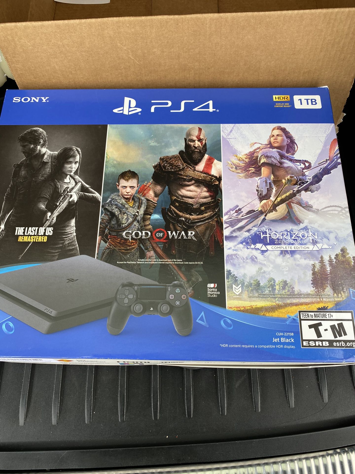 PS4 1TB unopened no games included