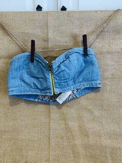 Hollister bando size large