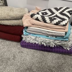 Pillowcases and Fitted sheet