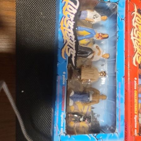 Locsters Series 2 And 3 for Sale in Rowland Heights, CA - OfferUp