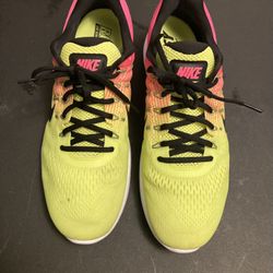 LIKE NEW MEN'S NIKE LUNARGLIDE 8 RUNNING SNEAKERS SIZE 12 ONLY WORN TWICE VERY COMFORTABLE SNEAKERS $40.00 