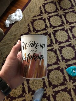 Wake up make up brush holder (food safe)