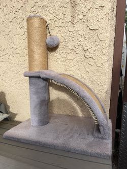 Cat Scratching Post with Arch Groomer