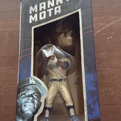 2018 Manny Mota Bobblehead Los Angeles Dodgers 
