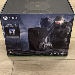 🔥🔥HALO Infinite Xbox Series X 1TB Limited Edition Console Bundle w/ Box