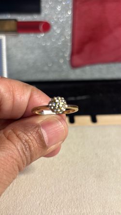 Golden Round Cluster Ring Size 7