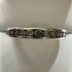 10k White Gold ~1/4CTW Diamond Channel Band Ring Size 8.75