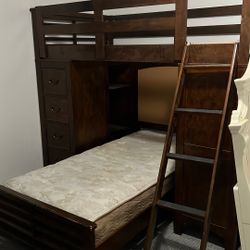 Bunk beds 