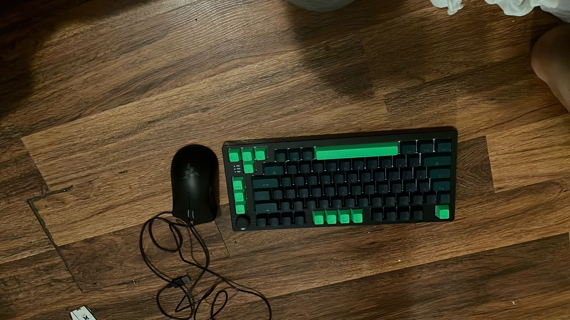 Keyboard In Mouse