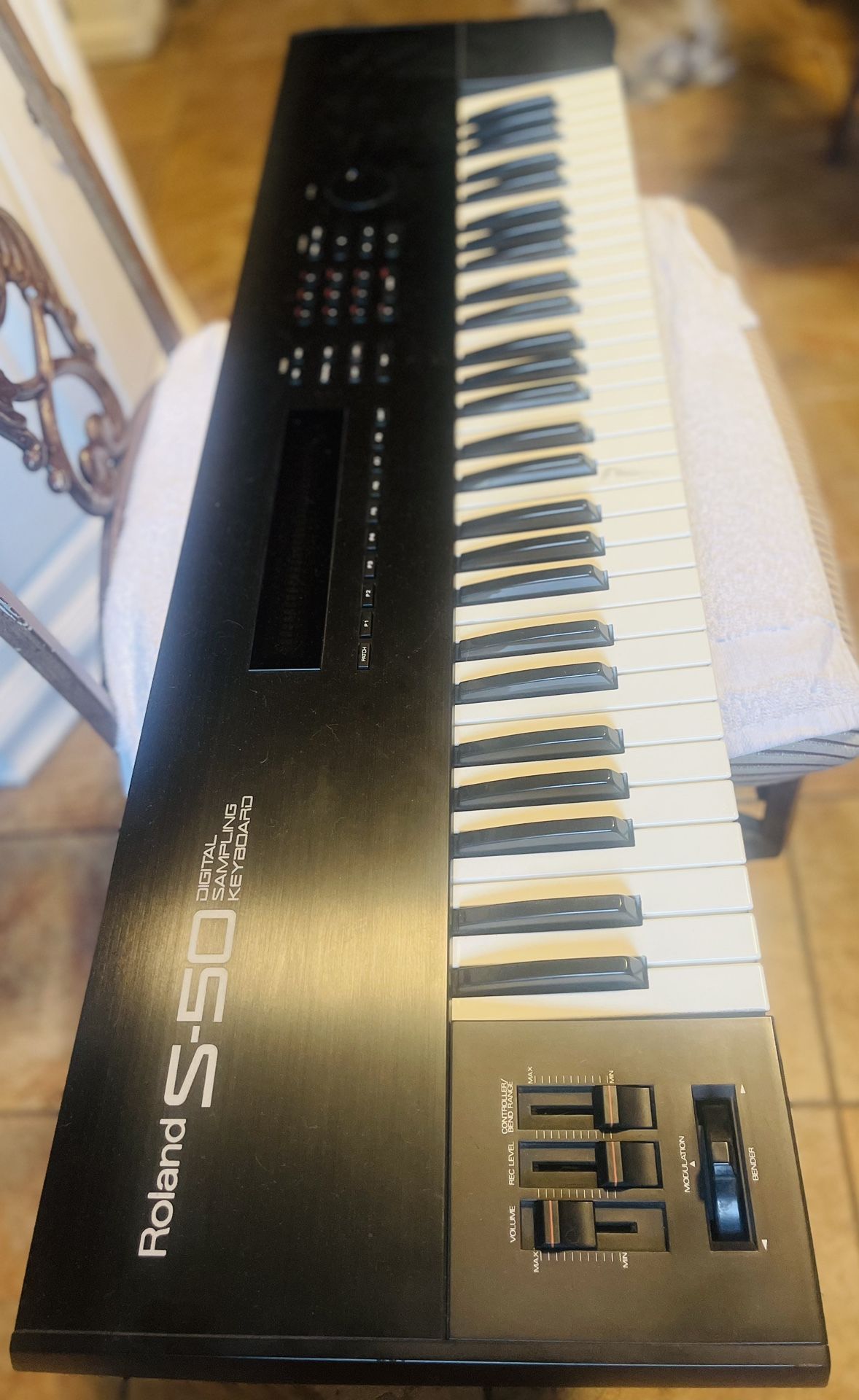 Roland S-50 Digital Sampling Keyboard