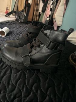 Brand new Uggs combat shoes