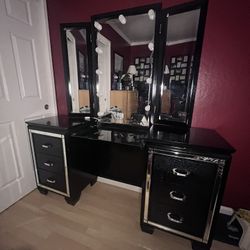 Makeup Vanity 