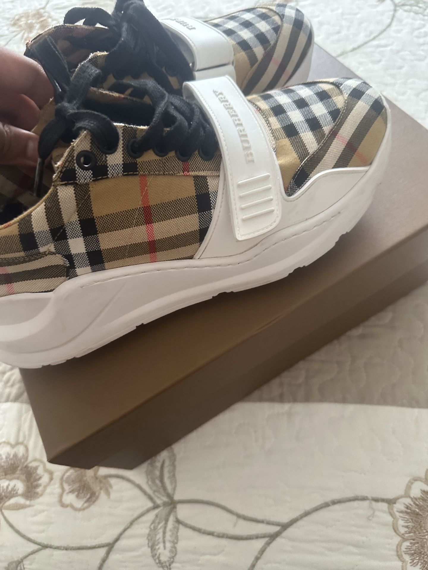Burberry Shoes