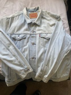 Levi’s Denim Jacket 
