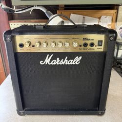 Marshall MG15CDR Guitar Amplifier – 15 Watt Combo Amp with Reverb