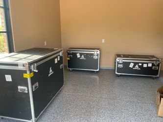 Trunk organizer / trunk case with caster