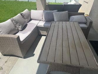 Outdoor Wicker Sectional Sofa Set with Table