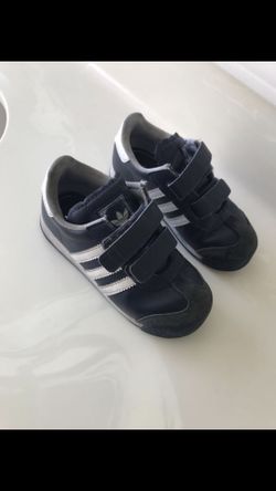 Blue adidas size 9c toddler