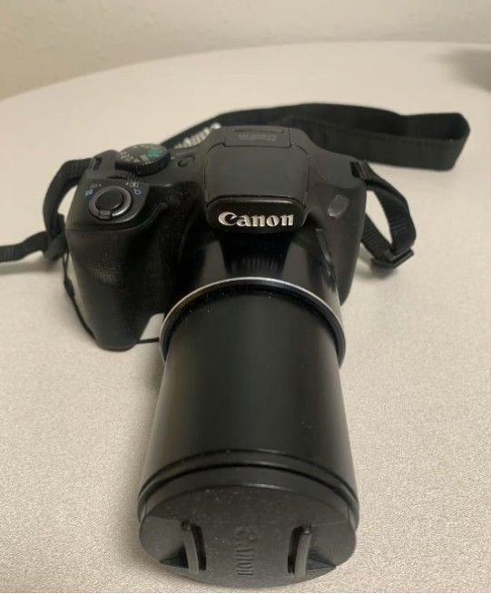 Canon The Canon PowerShot SX530 HS
