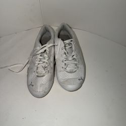 Women’s White Gym Shoes Size 6