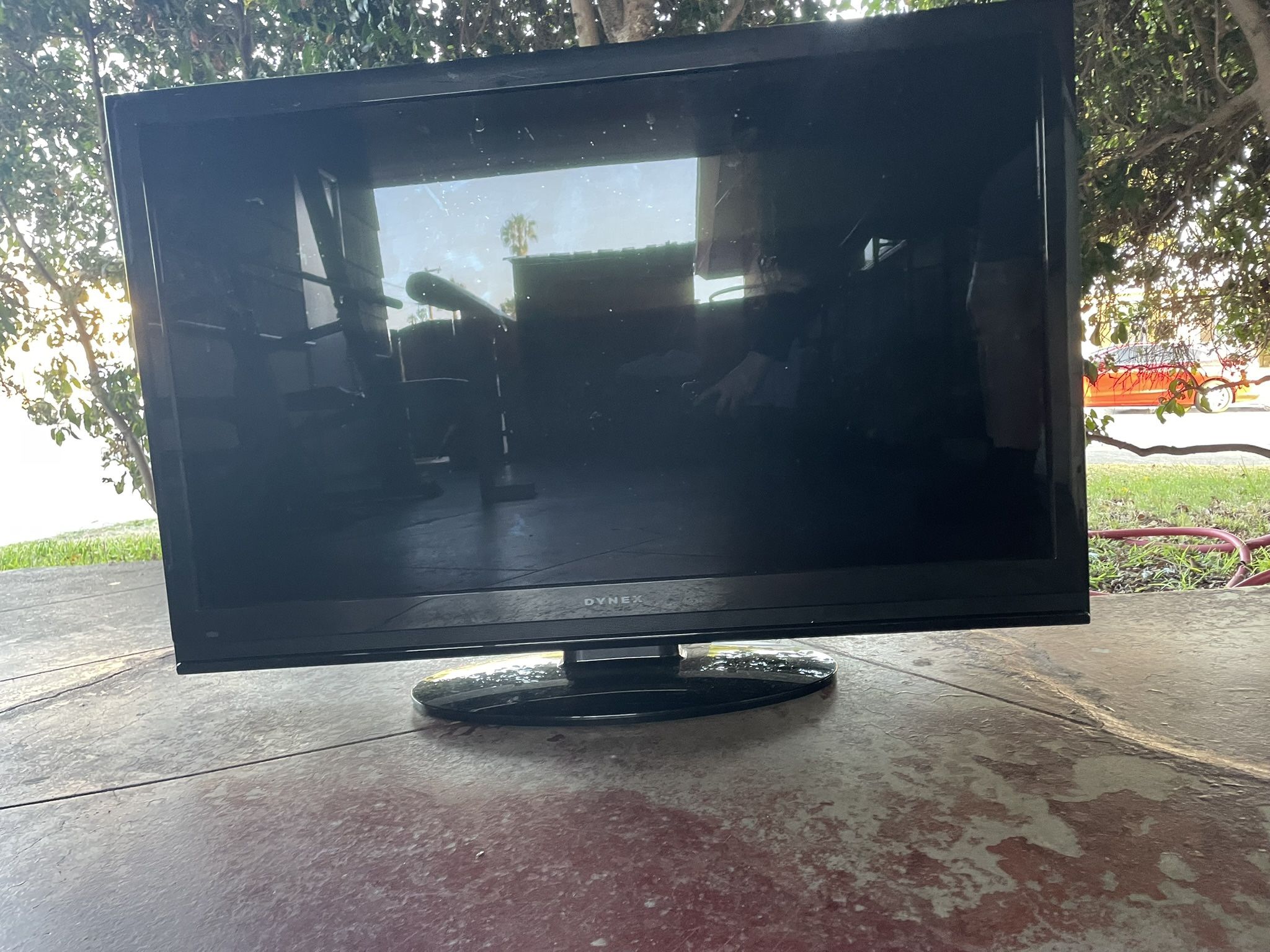 Dynex Tv