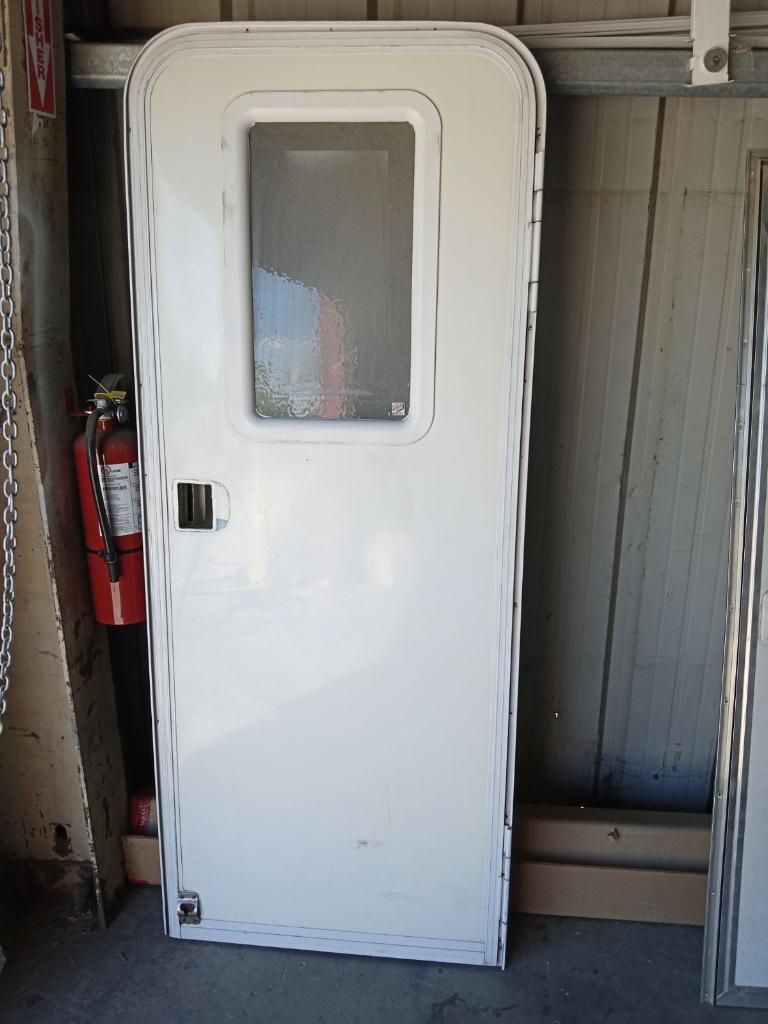 Rv Entry Door 28 X 72 for Sale in Riverside County, CA OfferUp