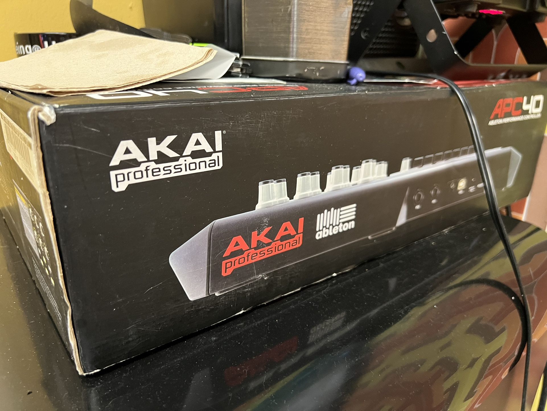 Akai MPC40