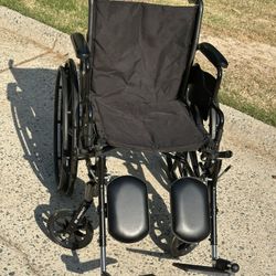 Drive Medical Cruiser III Light Weight Wheelchair