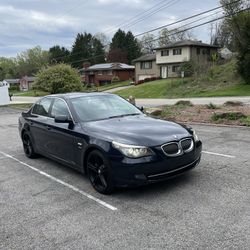 2009 BMW 528i