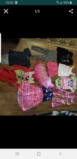 Girls size 3 very nice Clothes