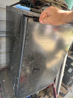 Mini fridge