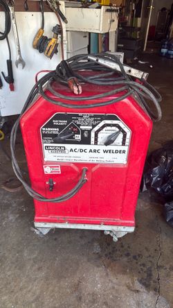 Lincoln AC/DC Arc Welder