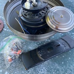 A Big Lamp With Accessories 