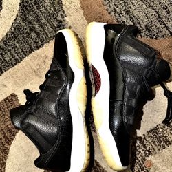Retro 11 Low 72-10 For Sale Or Trade Size 11 