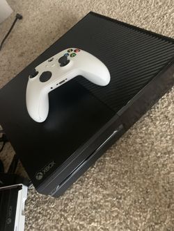 Xbox One With Controller
